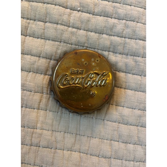 Coca-Cola Bottle Cap Paper Weight Vintage‎ Style Bar Decor Collectible - Picture 1 of 3